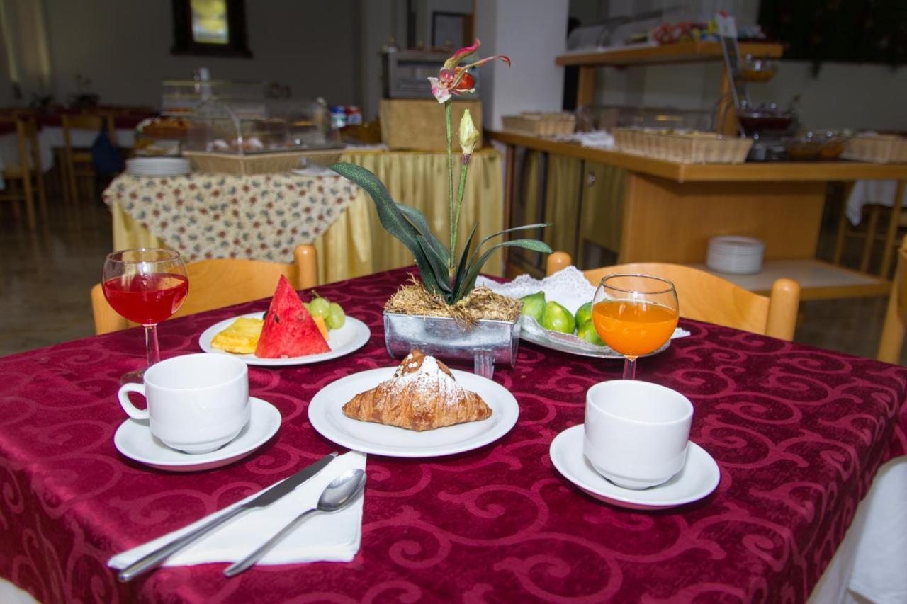 Hotel Trianon Bellaria-Igea Marina Zewnętrze zdjęcie