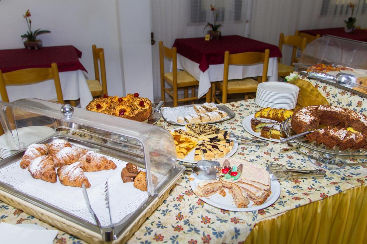 Hotel Trianon Bellaria-Igea Marina Zewnętrze zdjęcie