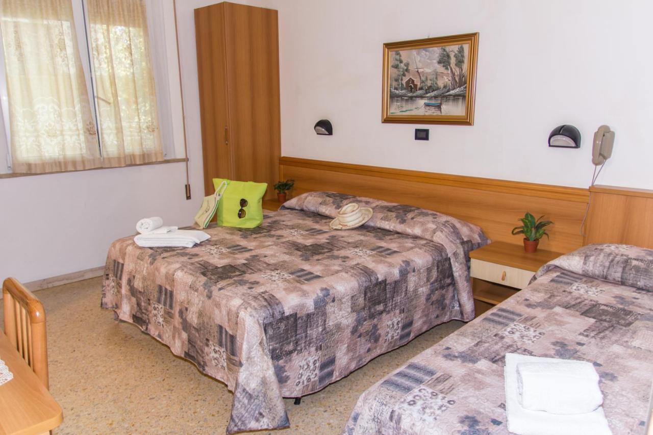 Hotel Trianon Bellaria-Igea Marina Zewnętrze zdjęcie