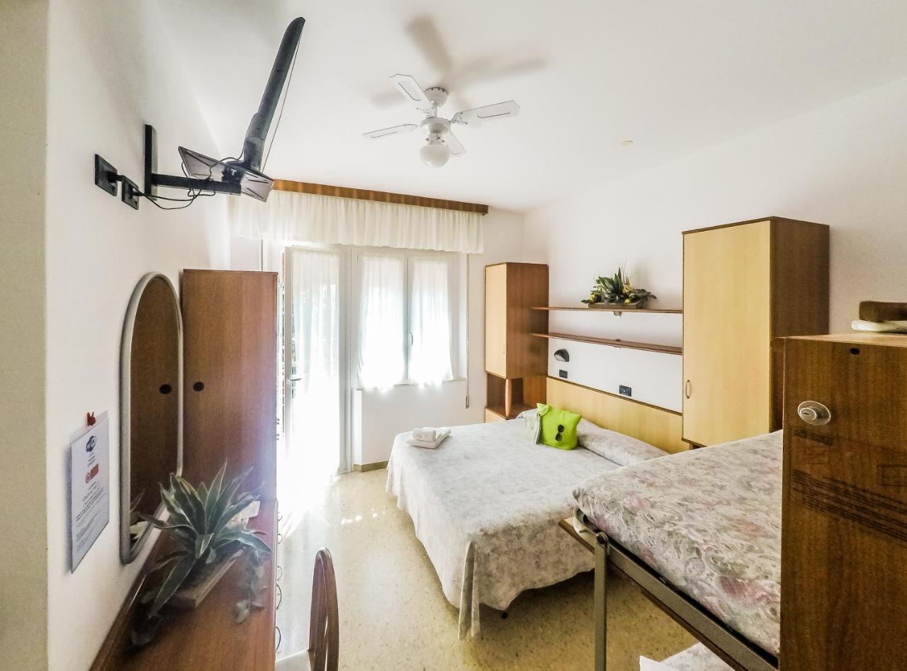 Hotel Trianon Bellaria-Igea Marina Zewnętrze zdjęcie