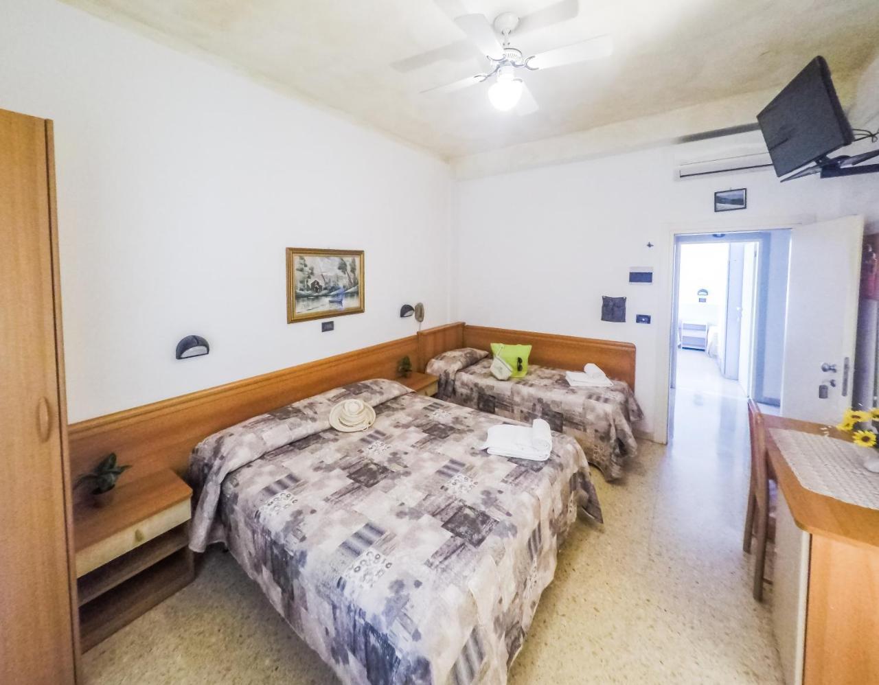 Hotel Trianon Bellaria-Igea Marina Zewnętrze zdjęcie
