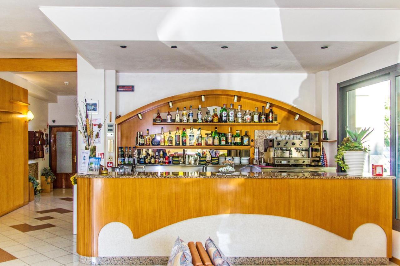 Hotel Trianon Bellaria-Igea Marina Zewnętrze zdjęcie